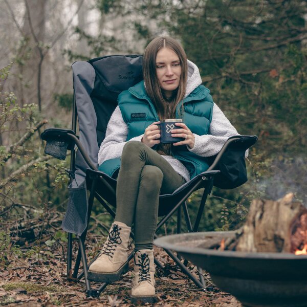 SUNNYFEEL Campingstuhl Klappstuhl grau gepolstert mit hoher Rückenlehne faltbar für Transport