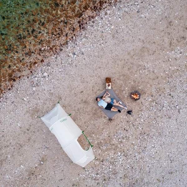 TAMBU Outdoor Camping Zelt für 2-3 Personen nachhaltiges Trekkingszelt wasserdicht aus recyceltem Material & ultraleicht